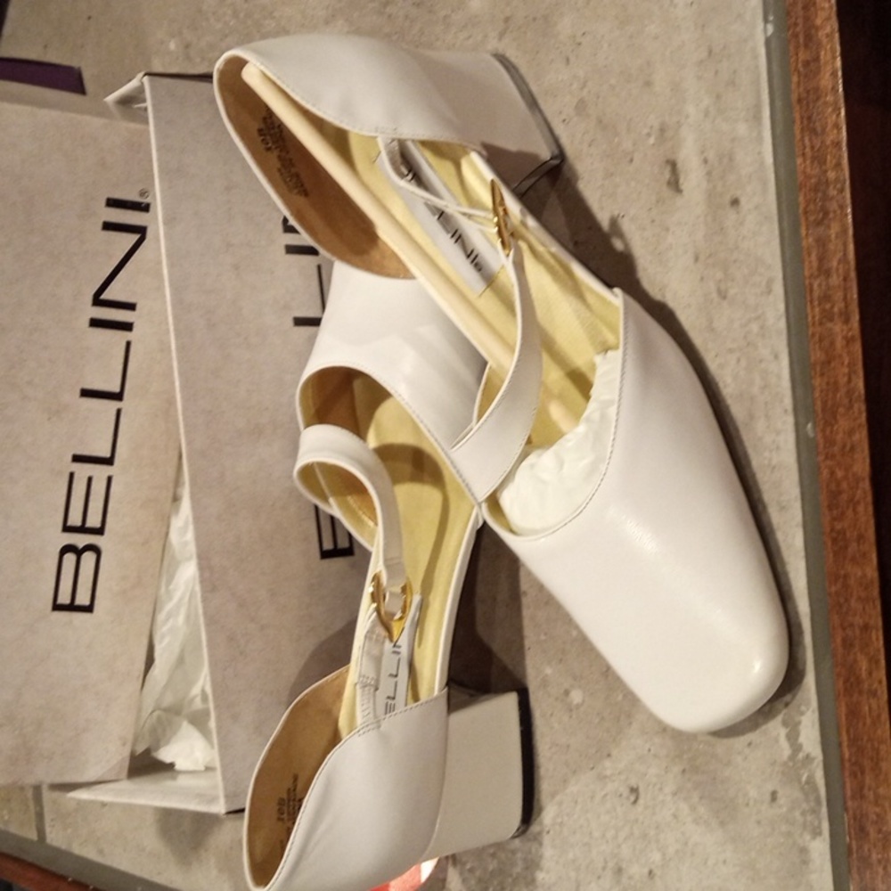 Bellini Women's White Heels Size 10